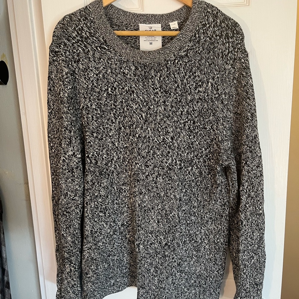 Knit sweater